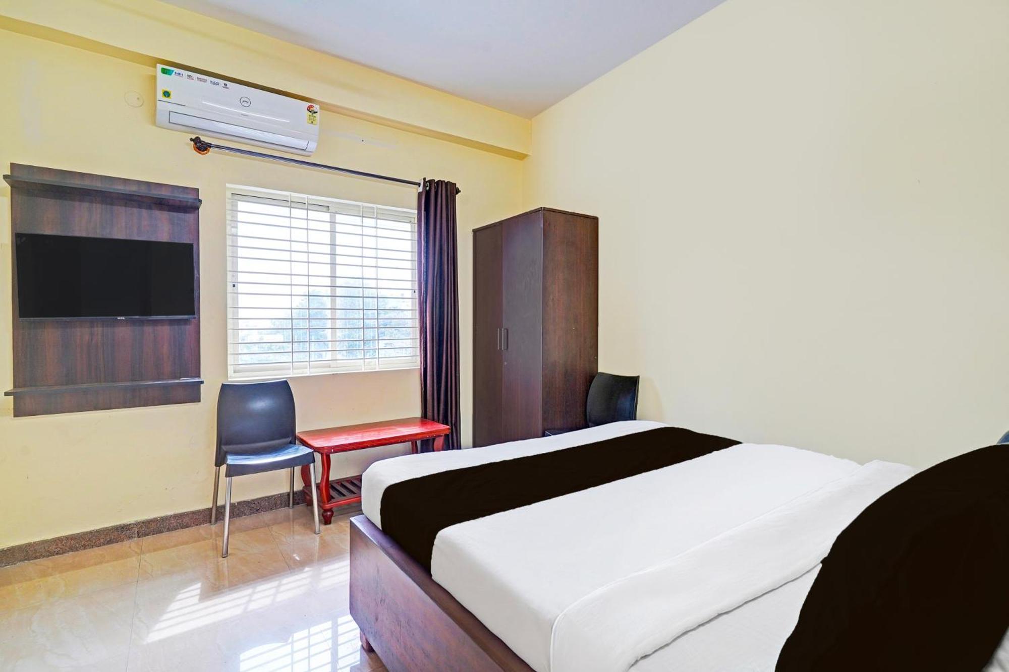 Super Hotel O Srigandhakavalu Formerly Chamundeshwari Lodging Jālahalli Exterior foto